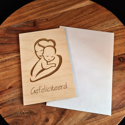 Houten wenskaart "Gefeliciteerd moeder en kind"