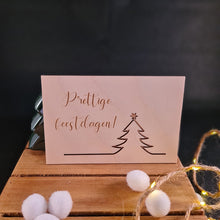 Afbeelding in Gallery-weergave laden, Houten wenskaart &quot;Prettige feestdagen - kerstboom&quot;
