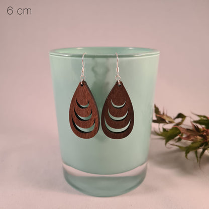 Houten druppels met dikke laagjes