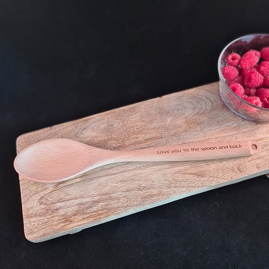 Houten lepel met zelfgekozen tekst